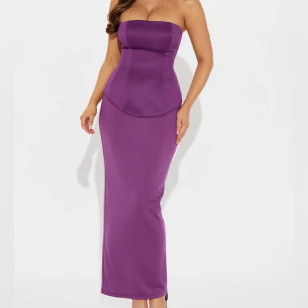 NWT Strapless Dress